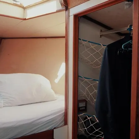 Cozy Marina Sleepaboard - Sail Away Lisbona